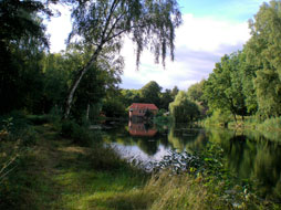 Putlitz in der Prignitz - Blick auf den ersten Teich am Zieskenbach